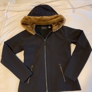 Black fitted Marmot jacket sz Small